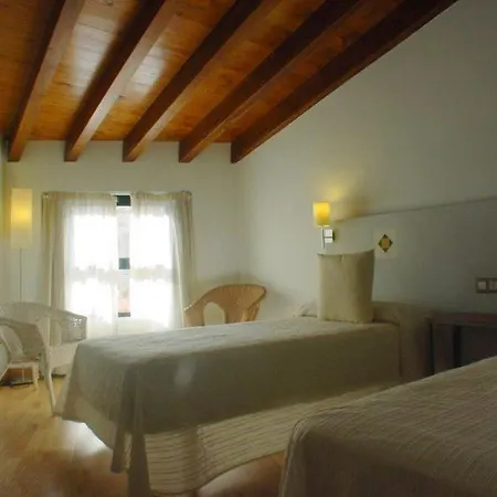 埃尔米拉多德拉斯蒙加斯酒店 招待所