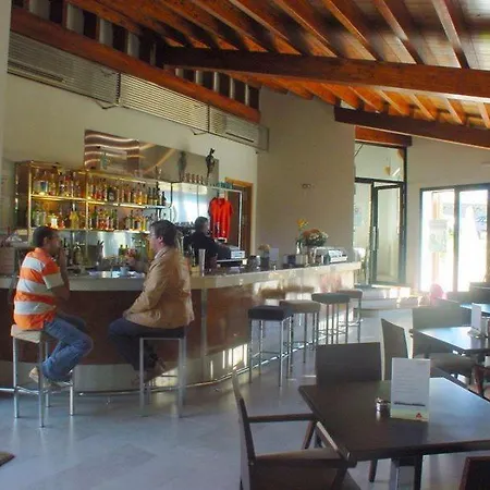 招待所 埃尔米拉多德拉斯蒙加斯酒店 2*