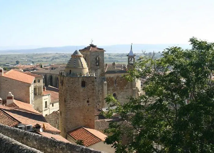 Pensión El Mirador De Monjas Trujillo